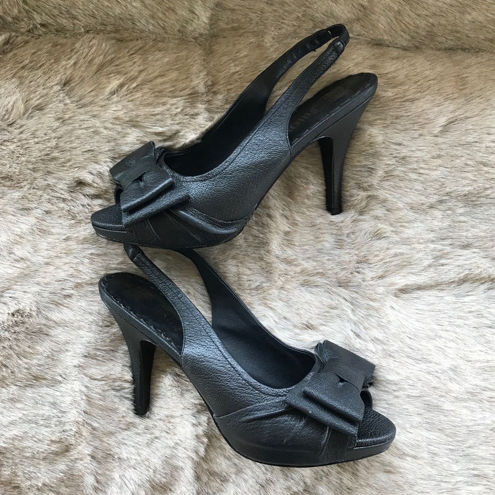 Juicy Couture black heels size 7 1/2